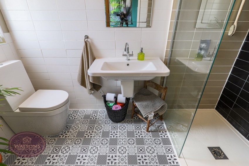 Images for Nuthall, Nottingham