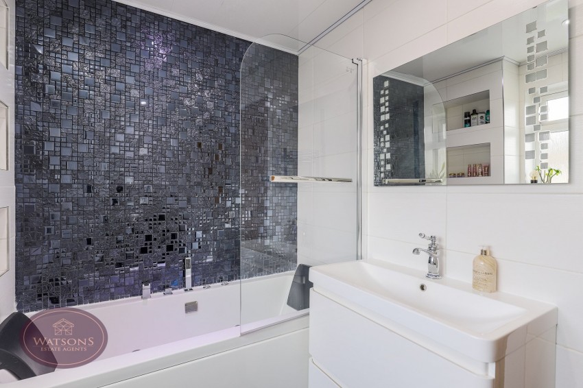 Images for Huggett Gardens, Nottingham