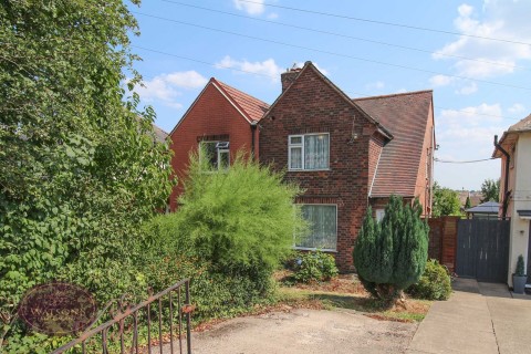 View Full Details for Newthorpe, Nottingham