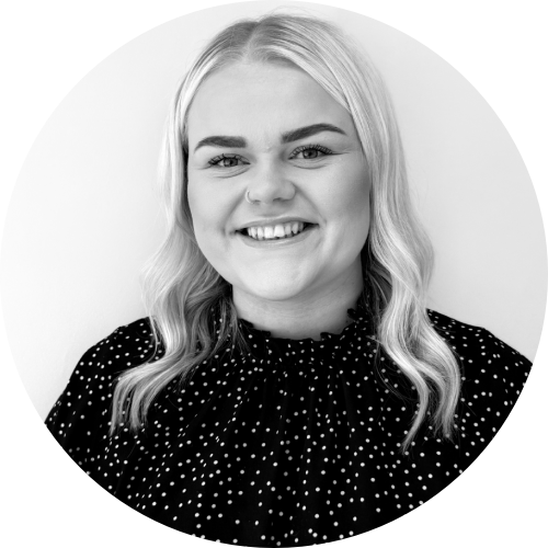Hannah  Cosham, Sales Negotiator